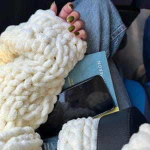 Handmade Oversized Puffy Cardigan | Chunky Knit Sweater | Cozy Winter Outfit | Soft Wool Jacket | 20+ Colors | Y2K Aesthetic | Gift for Her