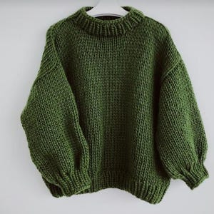 Customized Chunky Wool Sweater, Hand Knit Chunky Jumper, Crew Neck, Balloon Sleeves Pullover, Personalized Wool Jumper, Knit Wool Pullover